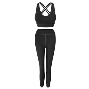 Conjunto de Yoga para Mujer de Cintura Alta Sin Costuras con Tirantes Cruzados, Cuello en V, Transpirable, de Poliéster/Nylon, Leggings de Manga Larga y Sujetador Deportivo - Product Image 2