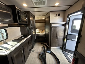 Fournisseur de caravanes d'occasion 2020 Fo rest River XLR HYPER LITE 2815 à vendre - Product Image 5