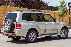 Occasione Eccezionale: Mitsubishi Montero Limited 4x4 del 2005 Usato, Pronto per la Spedizione - Product Image 5