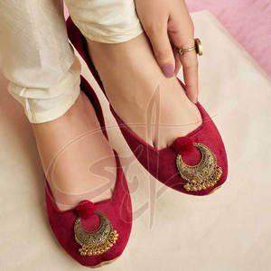 Service OEM, dernière conception de Khussa, qualité supérieure, matériau en velours, couleur personnalisée, antidérapant, imprimé, tendance de la mode - Product Image 4