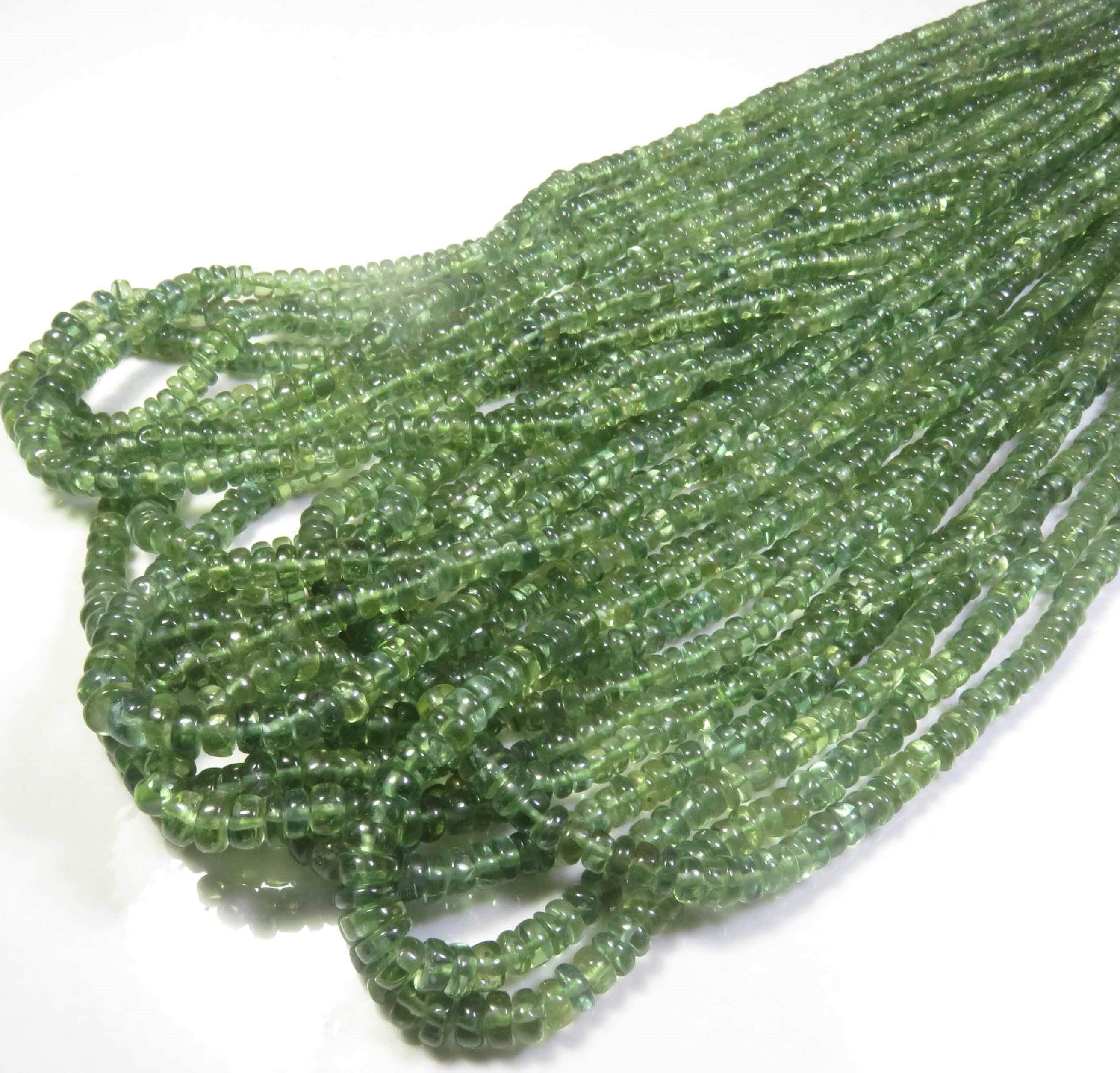 สีเขียว