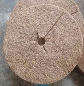 Disque de coco de noix de coco de qualité supérieure: 100% naturel, écologique pour la couverture du sol et le paillage, exporté directement des meilleurs fournisseurs du Vietnam - Product Image 2