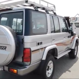 Land Cruiser neuf, transmission intégrale, sièges en cuir, régulateur de vitesse adaptatif, option GCC, conduite à gauche - Product Image 1