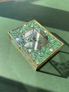 Dernière boîte à bagues en verre peinte à la main Organisateur de bijoux en métal de verre Cadre polonais antique pour les fiançailles de mariage d'anniversaire - Product Image 2