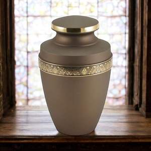 Urna Funeraria Tradicional de Aluminio Grabada para Cenizas Humanas Adultas, Urna Conmemorativa OEM - Product Image 1