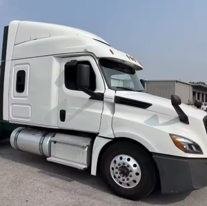 Excelente Camión Semirremolque Usado Freightliner Cascadia 125 Sleeper 2018 - Dormitorio Integral de 71 Pulgadas, 475 HP, Transmisión Manual de 10 Velocidades, Envío a Todo el Mundo - Product Image 5