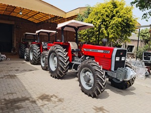 81Hp รถแทรกเตอร์แมสซีย์เฟอร์กูสัน MF 390 4x4สำหรับฟาร์มชิ้นส่วนมอเตอร์ - Product Image 3