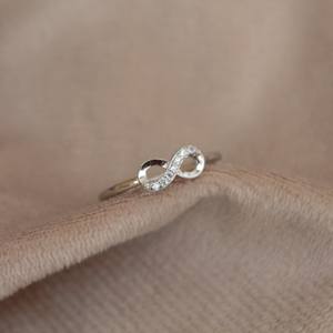 แหวนเงินสเตอร์ลิง925แบบเรียบง่ายทำด้วยมือเครื่องประดับลูกบาศก์เซอร์โคเนียน้ำหนักเบาสำหรับผู้หญิงสำหรับวันครบรอบแต่งงาน - Product Image 1