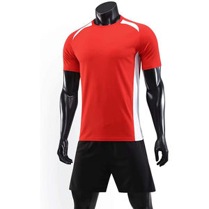 Camiseta de fútbol para hombre de alta calidad tailandesa de fabricación de fábrica de Pakistán - Product Image 4