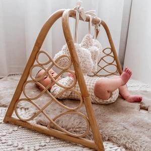 Bon choix : tapis d'éveil pour bébé en rotin artisanal, aire de jeux pour bébé avec jouets suspendus pour enfants - Product Image 5