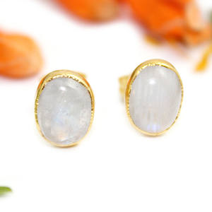 Royal Fashion Natural forma ovalada Rambo Moonstone 24K chapado en oro Stud antiguo pendiente para mujer joyería al por mayor - Product Image 1