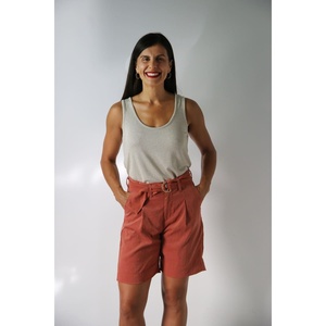 Camisa de traje de baño Golden Fitness para deportes acuáticos activos y ejercicio - Product Image 1