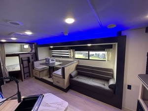 Nouvelle caravane de camping F-o-r-e-s-t R-i-v-e-r Grey Wolf 26DBH 2026 à vendre - Product Image 5
