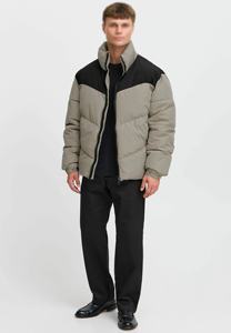 2024 nouveauté hommes Logo personnalisé veste universitaire High Street Style hiver bouffant Design col carré 100% Nylon écologique - Product Image 2