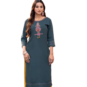 La última Parte superior pesada de rayón hecha a mano y bordada Con parte inferior con estampado de rayón - Product Image 1