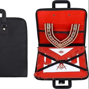 Estuche de Transporte para Mandil Masónico de Cuero Sintético Negro con Asa Negra, Importado - Product Image 1