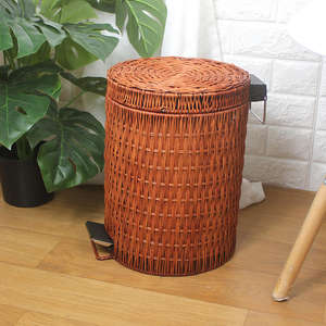 Poubelle en rotin PP tressé, élégante corbeille à papier pour la maison ou le bureau - Product Image 2