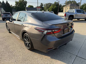 Voiture d'occasion de qualité abordable, Toyota Camry SE 2023, conduite à gauche - Product Image 5