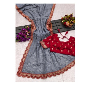 ชุดส่าหรีงานชิคาการิหนักสำหรับสาวๆฟิวชั่นที่สมบูรณ์แบบของ Zari ประดับเลื่อมสีแดงมีรายละเอียดงานแต่งงาน - Product Image 1