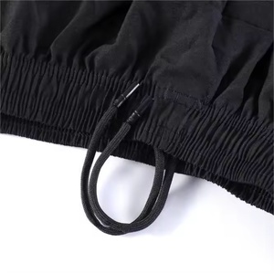 Fabricante directo de fábrica, pantalones cortos para hombre, diseños demandados por clientes, bolsillo y logotipos, pantalones cortos transpirables de secado rápido de alta calidad para hombre - Product Image 3