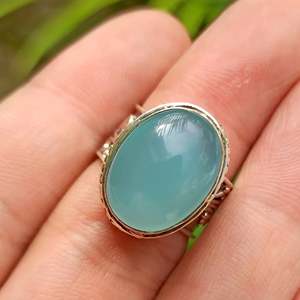 Bague artisanale Navya en argent sterling 925, style bohème, avec pierre de naissance de mars (calcedoine), taille américaine personnalisée - Product Image 5