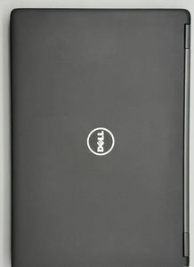 D e l l Niveau 8GB RAM 256GB SSD Rentable Léger pour l'étude et le travail pour la I5-7th génération - Product Image 3