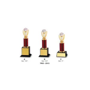 Pasokan Grosir Trofi Penghargaan Bola Kristal Emas Buatan Tangan untuk Trofi Penghargaan Prestasi Tersedia Saat Ekspor