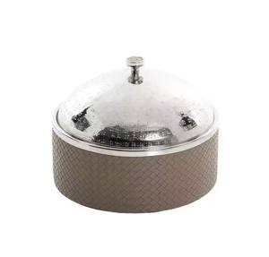 Marmite en métal au design unique Casserole faite à la main de belle qualité Hot Pot classique Chauffe-plats fantaisie pour utilisation de buffet de fête de mariage - Product Image 3