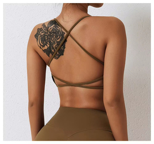 Sujetador deportivo sin costuras con logotipo personalizado para mujer, transpirable de talla grande para entrenamiento en el gimnasio, venta al por mayor de fabricante OEM en Pakistán - Product Image 5