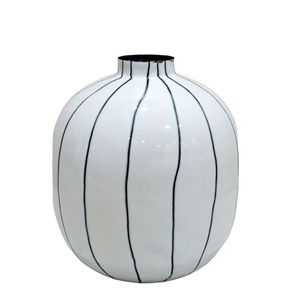 Dernier vase à fleurs décoratif en métal fait à la main vase d'art de luxe moderne fabriqué à la main pour un design intérieur élégant - Product Image 3