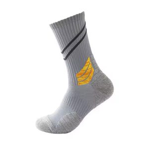 Chaussettes de sport unisexes Chaussettes de basket-ball Chaussettes de football GAA de haute qualité fabriquées sur mesure Chaussettes à pince Chaussettes à logo personnalisé - Product Image 3
