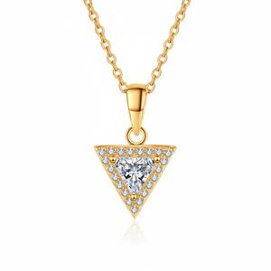 Collier avec pendentif circulaire à bulles serti de diamants de luxe, design halo en moissanite taille triangle 1,00 CT, cadeau de mariage pour femmes - Product Image 1