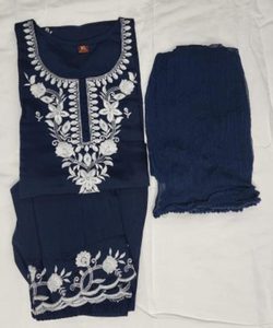 Ethnique à la mode soie filet à broder fil séquence travail Salwar Kameez costume fantaisie mariages Dupatta vêtement prix de gros - Product Image 5