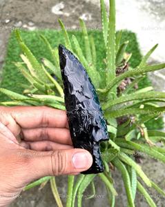 Meilleur prix Couteaux en obsidienne noire taillés à la main - Lames rituelles de guérison et d'exposition, Couteau en pierre de cristal, Décoration d'autel spirituel Cadeau - Product Image 2