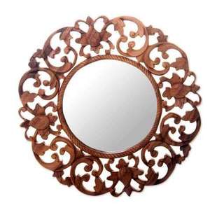 Miroir mural élégant de style sculpté en brun, miroir mural en métal artisanal, pour salon, chambre à coucher, usage domestique - Product Image 1