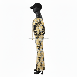 Pantalones de Mujer con Corte Acampanado, Tela Elástica Premium de Poliéster de 180 GSM, Estampado Completo en Amarillo y Negro con Logotipo Personalizado por Sublimación - Product Image 3