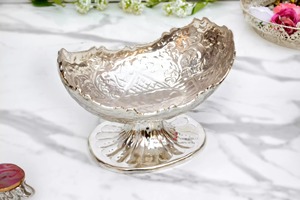 <b>Aesthetic</b> Designed Metal Chocolate stand For Chocolate Serving And Dessert Serving Usage Luxury Kitchen And tabletop Supplies - Product Image 5