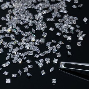 เพชรเจียระไนทรงเจ้าหญิง 1 กะรัต คุณภาพพรีเมียม ผลิตในห้องปฏิบัติการ สี D ความสะอาด VVS งานฝีมือสุดหรูทันสมัย - Product Image 3