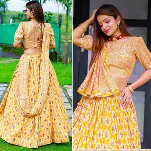 Vente chaude indien Chinnon coton Lehenga Choli avec Dupatta tendance fantaisie impression feuille travail pour les mariages fabriqués à Surat - Product Image 2