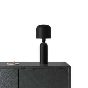 Lámpara de mesa de hierro de diseño europeo de lujo, ecológica, alimentada por CA para decoración del hogar, hoteles, bodas, fiestas - Product Image 3