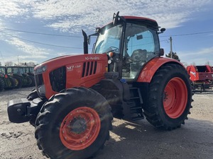 Tractor Kubota M7-132 DELUXE en Venta, Equipo Agrícola de Alto Rendimiento para Trabajo Agrícola con Fácil Mantenimiento y Larga Vida Útil - Product Image 3