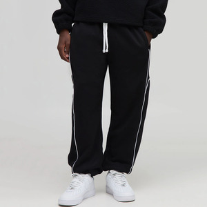 Jogging de sport décontracté pour homme personnalisé OEM avec passepoil Pantalon de survêtement de fitness et de streetwear à séchage rapide lourd pour hommes - Product Image 5