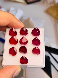 Piedra preciosa de calidad AAA con corte de corazón calentado y tratado de rubí natural con excelente brillo perfecto corte y fabricación para cualquier fabricación de joyas - Product Image 5