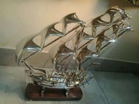Maquette de bateau en laiton plaqué vintage, artisanat exceptionnel, impression UV, rehausse les standards de la décoration nautique, décoration intérieure