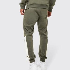 Ensemble de survêtement sportif slim pour homme en coton et polyester pour l'entraînement en salle de sport – Vente en gros - Product Image 4