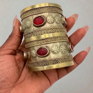 Brazalete Artesanal Afgano Kuchi Tribal con Piedras de Colores, Trabajo de Espejo, Anillo de Dedo Boho, Cadena Étnica de Moda - Product Image 6