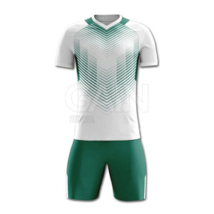 Maillot de football et tenue de sport personnalisés 2025, respirants et légers, à manches courtes, uniforme de football original par sublimation pour club et équipe - Product Image 1