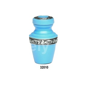 Urne funéraire en forme de feuille d'argent gravée pour cendres humaines Urne funéraire décorative pour cendres adultes avec sac en velours gratuit - Product Image 1