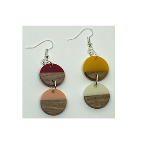 Article à vendre populaire Boucles d'oreilles en bois et résine pour femmes en résine et bois pour la fête au meilleur prix - Product Image 3