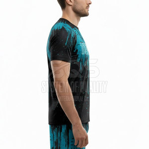 Maillot de sport athlétique à sublimation, design moderne, tissu extensible doux, coupe confortable pour le football et les séances d'entraînement - Product Image 5
